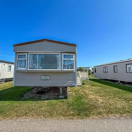 Superb Caravan By The Seaside In Kessingland, Suffolk Ref 90040Sg Benacre 외부 사진