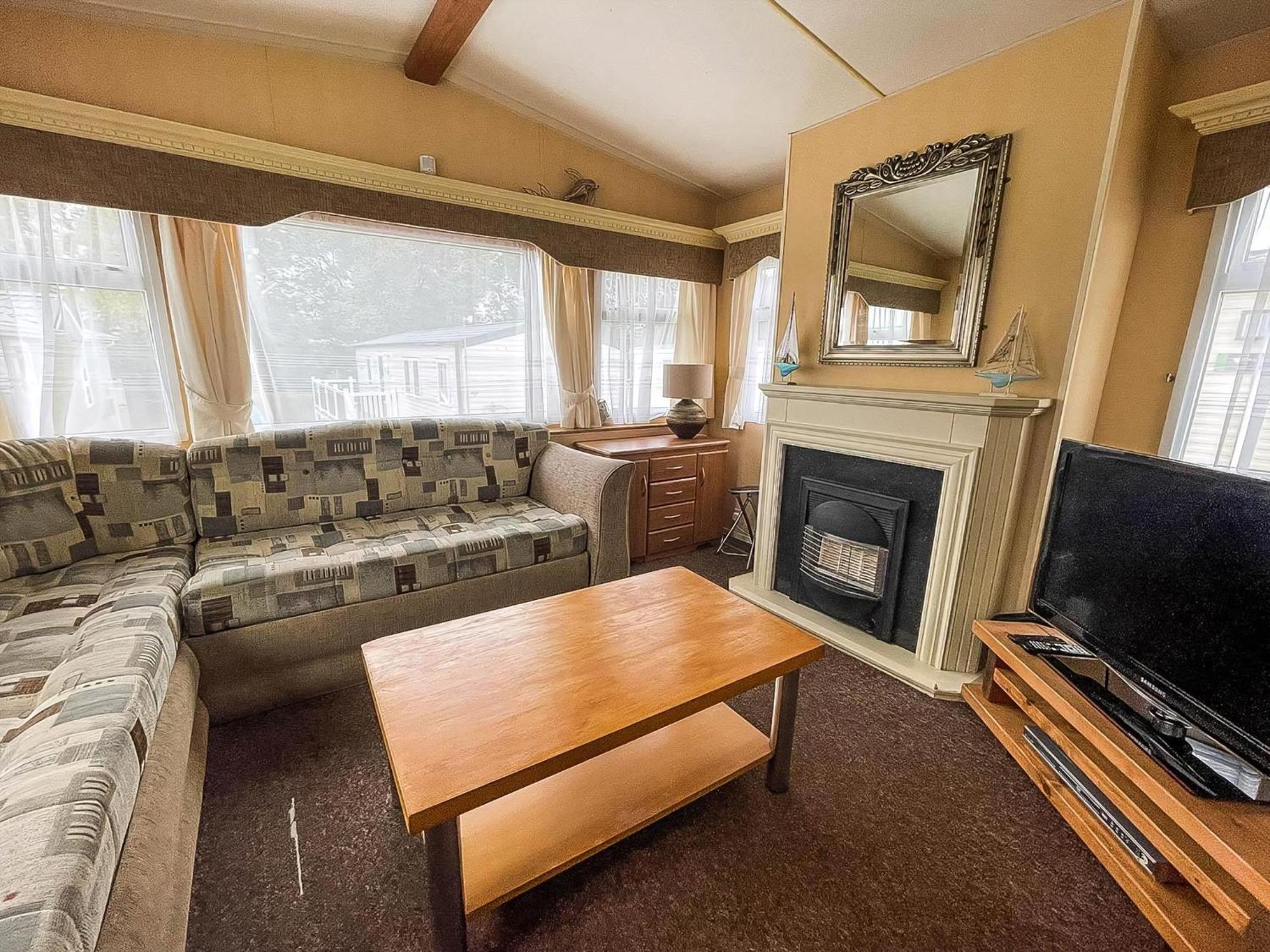 Superb Caravan By The Seaside In Kessingland, Suffolk Ref 90040Sg Benacre 외부 사진