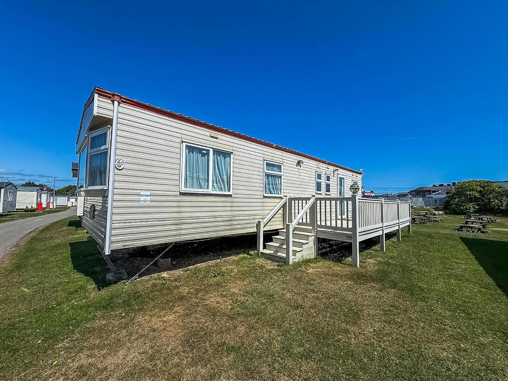 Superb Caravan By The Seaside In Kessingland, Suffolk Ref 90040Sg Benacre 외부 사진